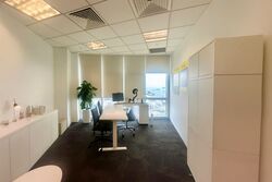 Sbf Center (D1), Office #496029081